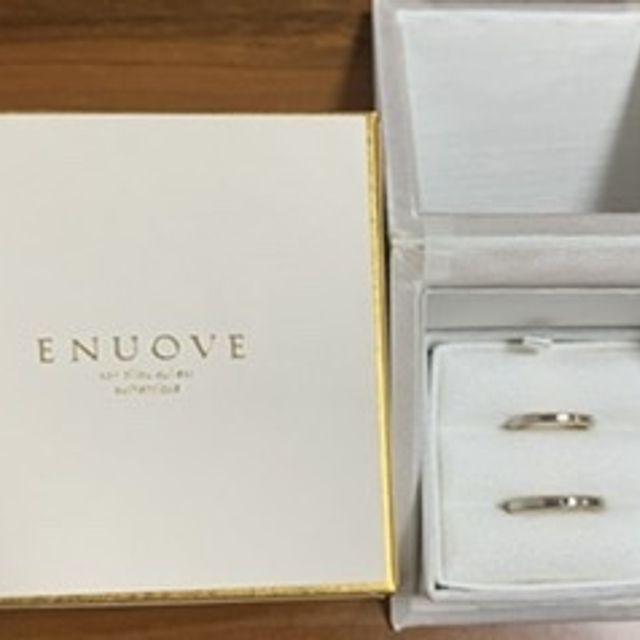 【ENUOVE(イノーヴェ)の口コミ】 シンプルで細身の指輪を探していたところ見た目から好みな指輪が目に入り…