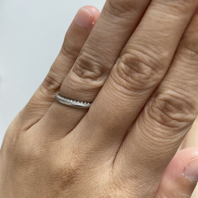 【アイプリモ(I-PRIMO)の口コミ】 半分ずつデザインが違うのでシンプルにつけたい時と華やかに見せたい時、2…