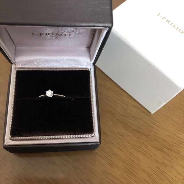 【アイプリモ(I-PRIMO)の口コミ】 プロポーズリングなので後ほど気に入ったデザインに変えられるところが魅…