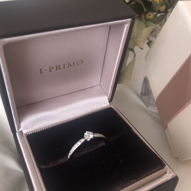 【アイプリモ(I-PRIMO)の口コミ】 事前にネットでいくつかのブランドさんを見ていました。私は指がむっちり…