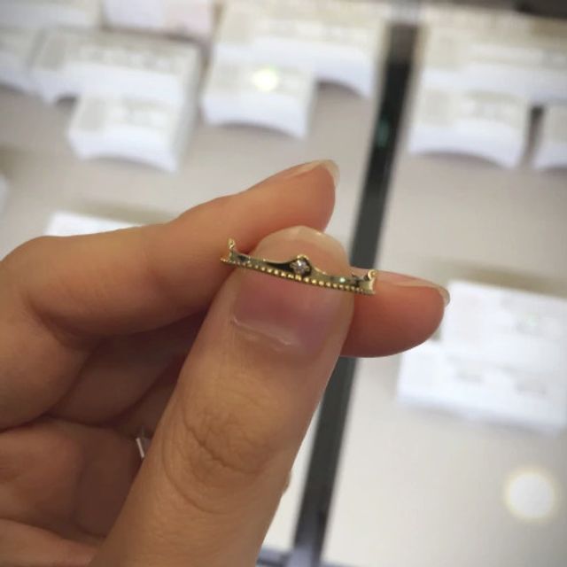 【BRIDGE(ブリッジ)の口コミ】 ダイヤが輝く華やかなものは毎日着けるにはちょっとと思っていたけれど、…