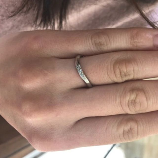 【CHARMY(チャーミー)の口コミ】 鍛造製法で作られており毎日の使用においても安心できると感じました。ま…