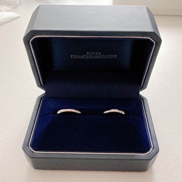 【銀座ダイヤモンドシライシの口コミ】 石を付けたいけど1つじゃシンプルすぎて、もう少しだけ華やかなものを探し…