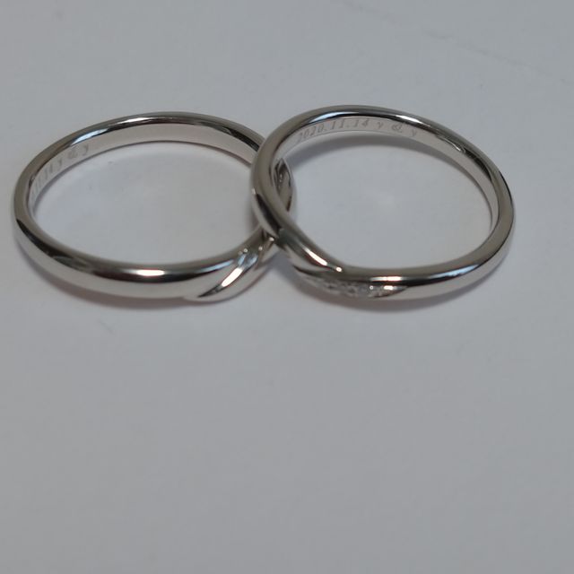 【アイプリモ(I-PRIMO)の口コミ】 様々な種類の指輪のなかで価格帯が二人で20万以内で、比較的手頃であった…