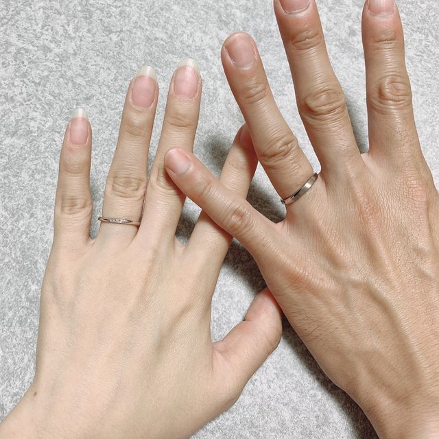 【RosettE(ロゼット)の口コミ】 私は細めのデザインが好きで、旦那が太めのデザインが良かったので、色ん…