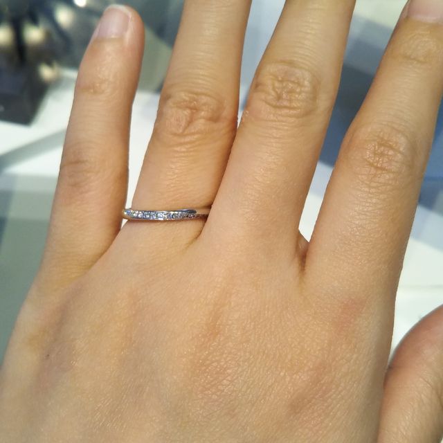 【銀座ダイヤモンドシライシの口コミ】 Tear of Lilyというデザインの指輪と、Bouquetというデザインの指輪が気に…
