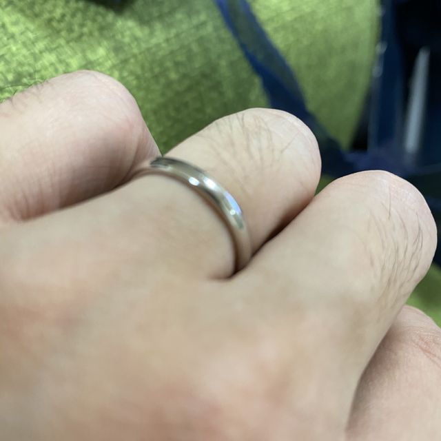 【銀座ダイヤモンドシライシの口コミ】 ずっと付けるものなのでシンプルなデザインが良く、見た瞬間決めました。…