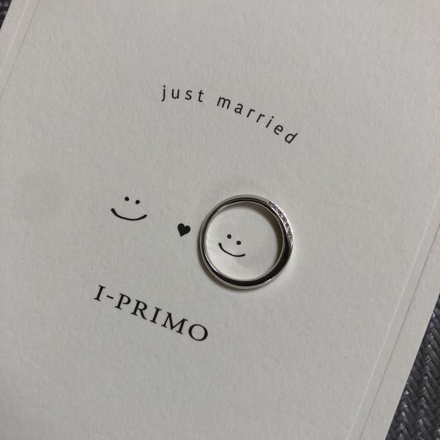 【アイプリモ(I-PRIMO)の口コミ】 ペネロープという名前のダイヤ付きの方のリングです。側面にダイヤがセッ…