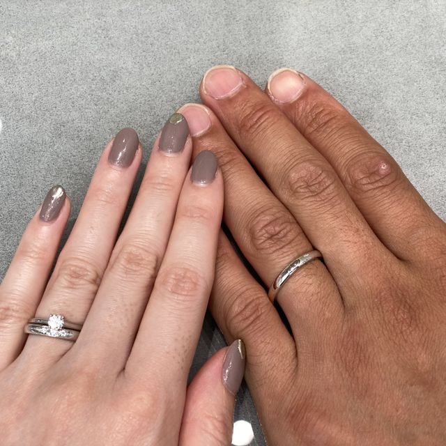 【アイプリモ(I-PRIMO)の口コミ】 ストレートで太めのシンプルな物がいいなと思っていた所、お店ですぐ目に…