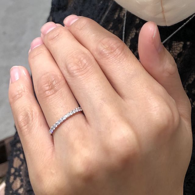 【エクセルコダイヤモンド(EXELCO DIAMOND)の口コミ】 リングのデザインと、ダイヤモンドの質がとても高く、お気に入りの一品を…