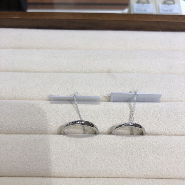 【TRECENTI(トレセンテ)の口コミ】 デザインもすごく素敵で、つけ心地も大満足。お揃い感も出ていて、彼女の…