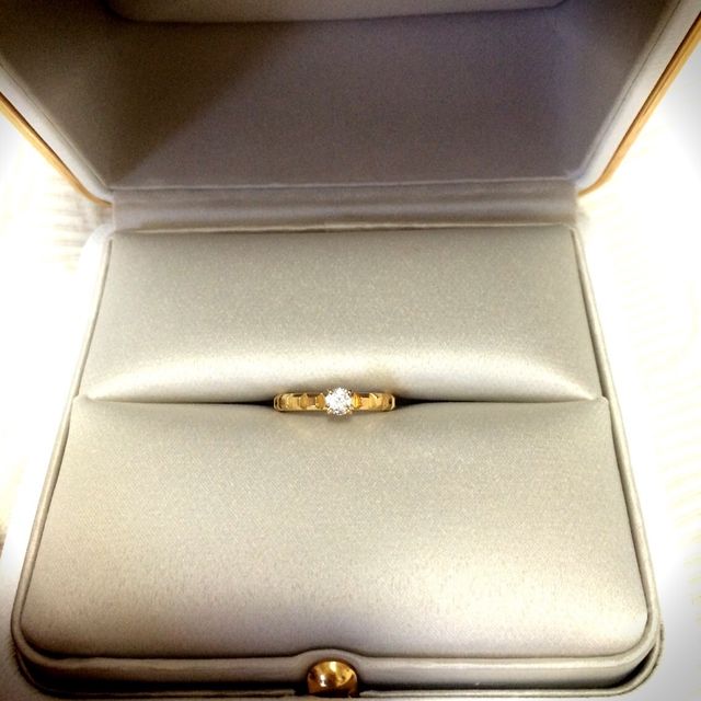 【ブシュロン(BOUCHERON)の口コミ】 インターネットで検索していた際に出会ったデザインに一目惚れし、試着に…