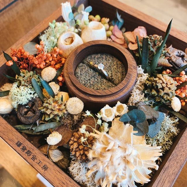 【鎌倉彫金工房の口コミ】 彼がプロポーズでダイアだけ先にプレゼントしてくれました。そのあと2人で…