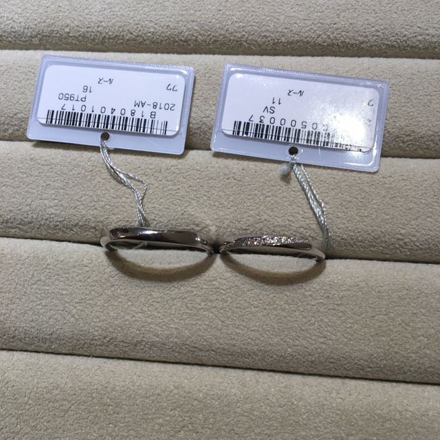 【TRECENTI(トレセンテ)の口コミ】 すっきり見えるシンプルな指輪を探していましたが、試着したところダイヤ…