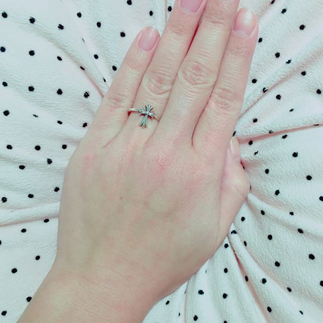 【Chrome Hearts(クロムハーツ)の口コミ】 ダイヤモンドの定番のタイプと悩みましたが、大雑把な性格の為、石のつい…