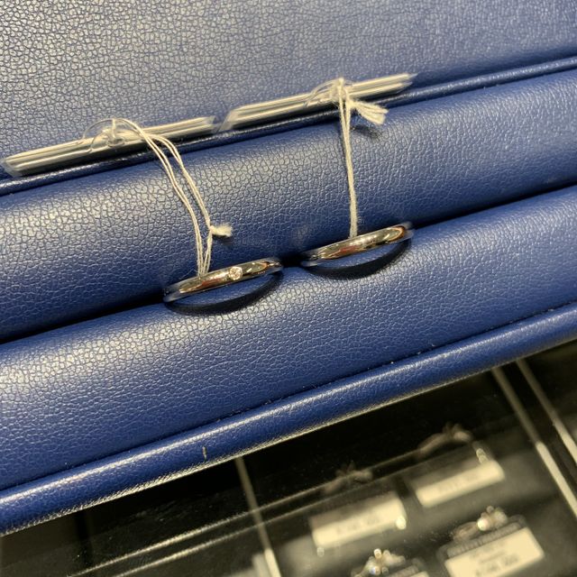 【銀座ダイヤモンドシライシの口コミ】 ダイヤモンドの輝きが他のお店よりも綺麗だなと思いました。
つけた時にな…