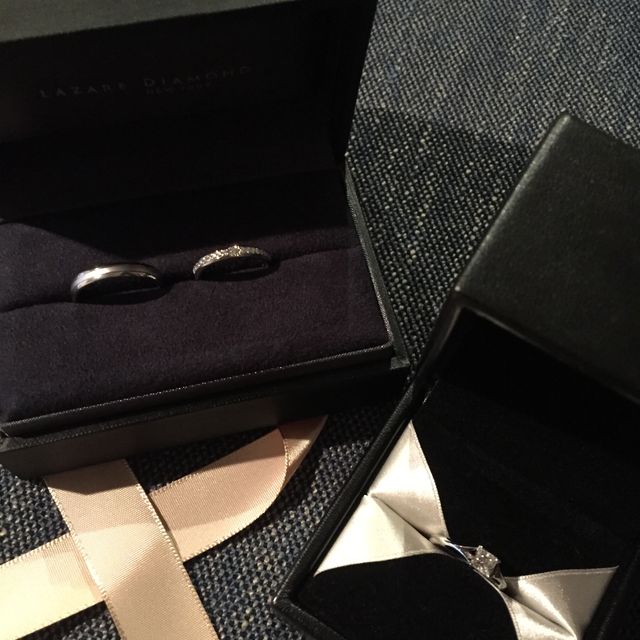【ラザール ダイヤモンド(LAZARE DIAMOND)の口コミ】 ダイヤモンドの付いているデザインを探していました。他のブランドよりも…