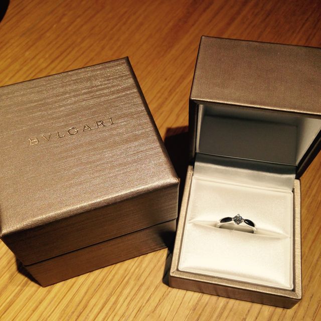 【ブルガリ(BVLGARI)の口コミ】 私の場合は結婚指輪を先に決めてしまったのでその結婚指輪との重ね付けが…