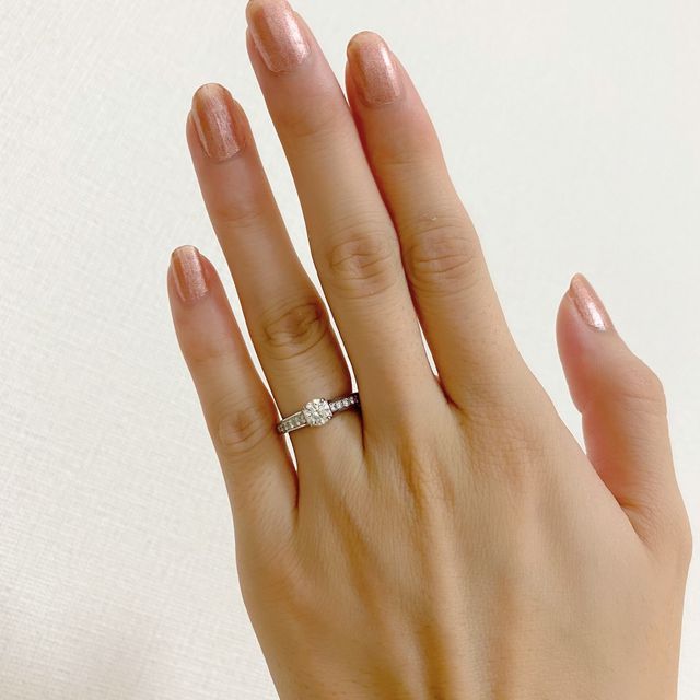 【カルティエ(Cartier)の口コミ】 ブランドものに拘っていたわけではないけど、デザインがとても気に入りま…