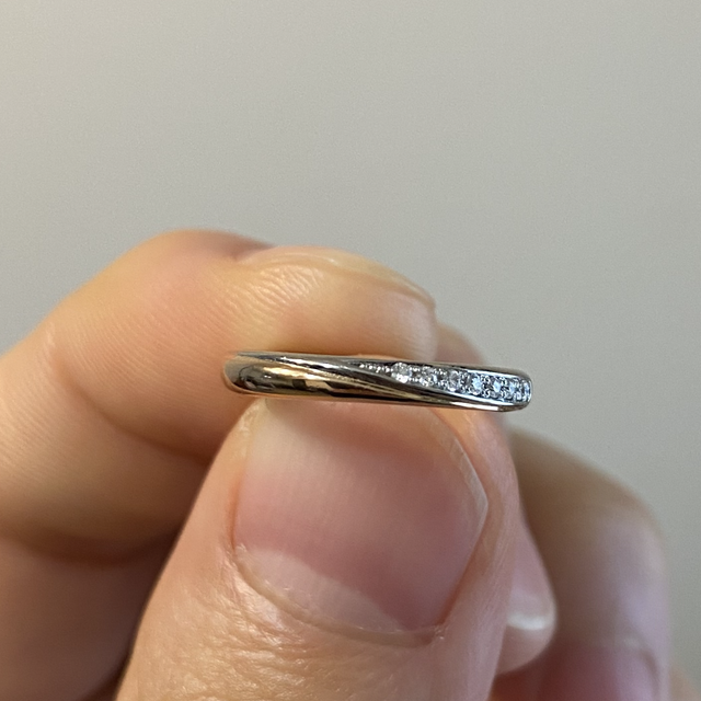 【4℃ BRIDAL(ヨンドシーブライダル)の口コミ】 長く使用でき、かつ少しシンプルでおしゃれなデザインのものを探しており…