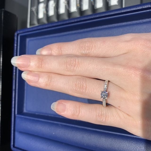 【銀座ダイヤモンドシライシの口コミ】 年齢関係なく好みの指輪が見つかると思います。この指輪のココがもう少し&…