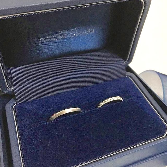 【銀座ダイヤモンドシライシの口コミ】 デザインが好みだったのと、永久保証が決めてでした。
ハイブランドだと似…