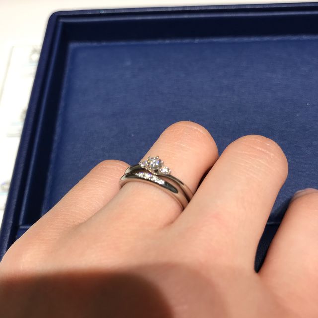 【銀座ダイヤモンドシライシの口コミ】 派手すぎるのはちょっと…でもダイヤモンドもつけたい！と思い、3つ…