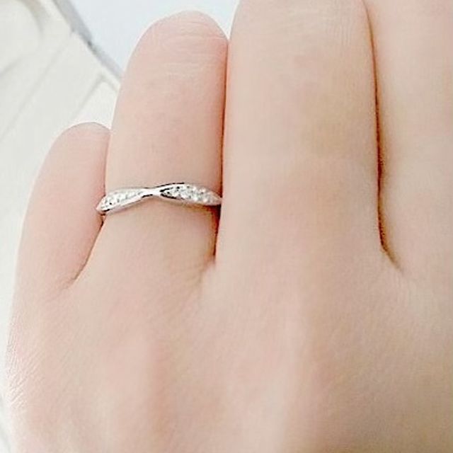 【シャネル(CHANEL)の口コミ】 あまり周りと被らない個性的なデザインがありました！
細いものから太めの…