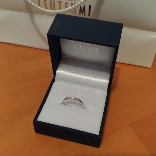 【ジュエリーツツミ(JEWELRY TSUTSUMI)の口コミ】 予め、ネットで比較して、まずツツミさんをみに行くことにしました。
店舗…