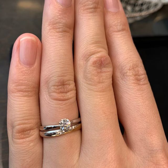 【ケイウノ ブライダル(K.UNO BRIDAL)の口コミ】 カッコいい、スタイリッシュなデザインよりかは、甘めなデザインが多いイ…