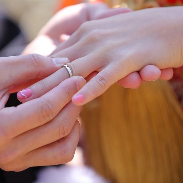 【カルティエ(Cartier)の口コミ】 夫婦で肌身離さず付けたかったので、手の馴染みを1番に考えました。また指…