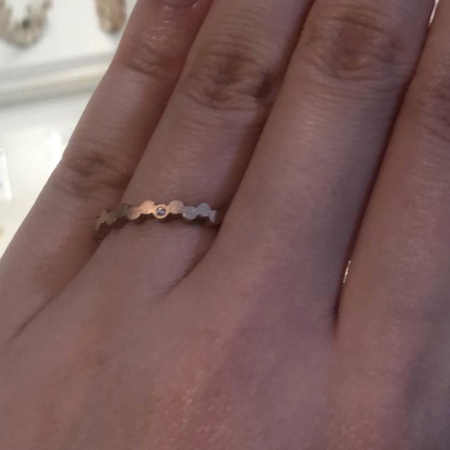 【NIESSING(ニーシング)の口コミ】 バウハウスデザインで、なかなか珍しいデザインに惹かれました。ダイヤの…