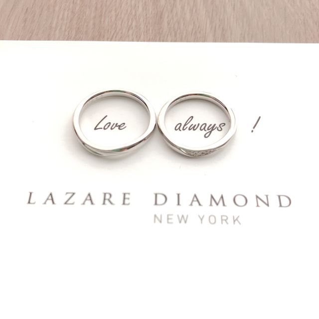 【ラザール ダイヤモンド(LAZARE DIAMOND)の口コミ】 手の形に合ったウェーブがあり、着け心地がとても良いです。少しみんなと…