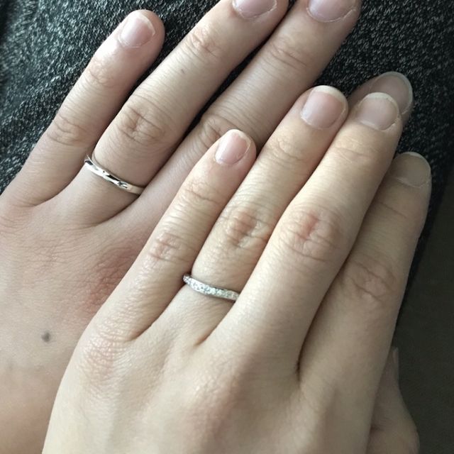 【ラザール ダイヤモンド(LAZARE DIAMOND)の口コミ】 派手すぎず、地味すぎず、ほんの少しだけ個性もある指輪を探してました。V…