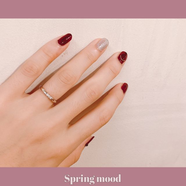 【4℃ BRIDAL(ヨンドシーブライダル)の口コミ】 そこまでこだわりがない状態で、ゴールドよりかは
プラチナがいいのと、派…