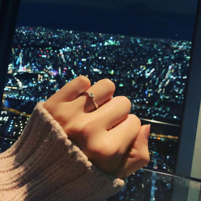 【4℃ BRIDAL(ヨンドシーブライダル)の口コミ】 そこまでこだわりがない状態で、ゴールドよりかは
プラチナがいいのと、派…