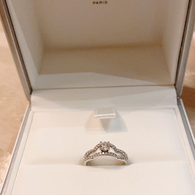 【シャネル(CHANEL)の口コミ】 他の人と被らないものが欲しかったので調べたところ、カメリアリングの中…