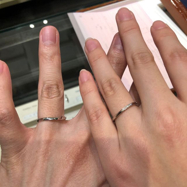 【4℃ BRIDAL(ヨンドシーブライダル)の口コミ】 値段は他より少しだけ安いのではないでしょうか？プラチナの強度もこだわ…