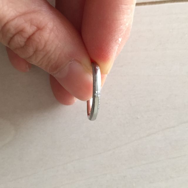 【ジュエリーツツミ(JEWELRY TSUTSUMI)の口コミ】 旦那さんがシンプルでずっとつけていられる物がいいということで、シンプ…