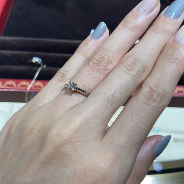 【カルティエ(Cartier)の口コミ】 指輪のデザインは、1895を選びました。自分自身があまり派手すぎるものよ…