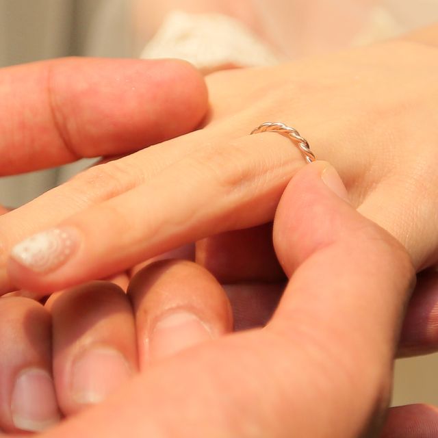 【voulez vous(ヴーレ・ヴー)の口コミ】 あまり、指輪にこだわりがなくもともとは購入しない予定でしたが挙式する…