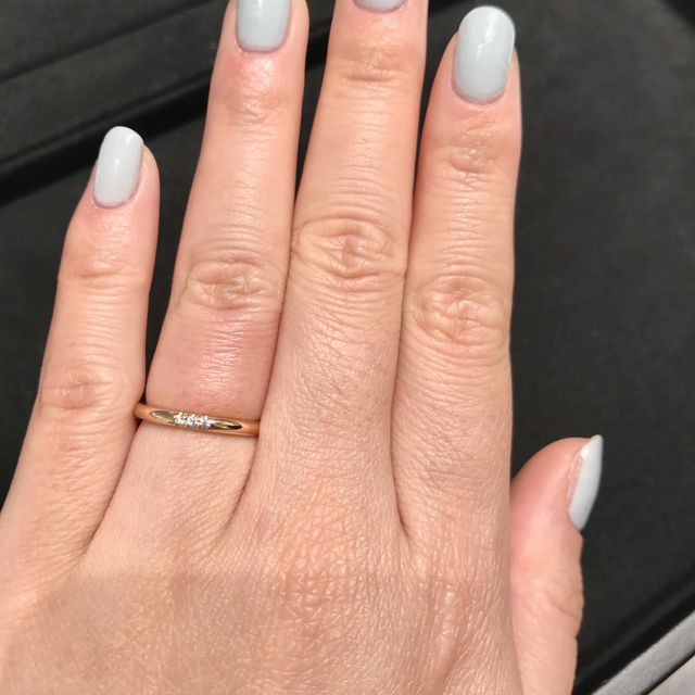 【ティファニー(Tiffany & Co.)の口コミ】 ティファニーの婚約指輪をいただいたのでチェックしてきました。シンプル…