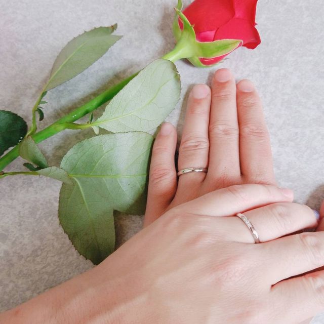 【アイプリモ(I-PRIMO)の口コミ】 シンプルで、派手すぎずに、一目惚れしたのが決め手です。石も１個から選…