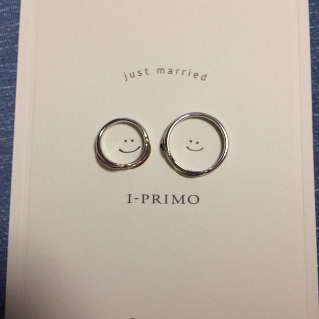 【アイプリモ(I-PRIMO)の口コミ】 あまり悩むことなくフィーリングでこの指輪に決めました。店員さんがアド…