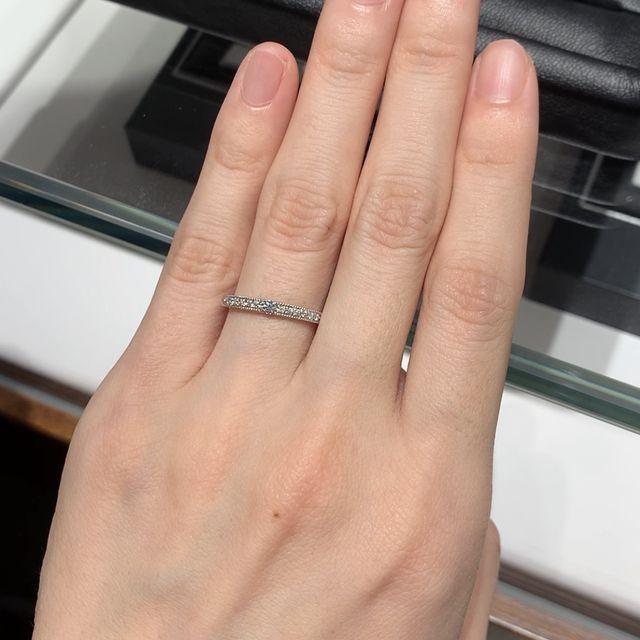 【エクセルコダイヤモンド(EXELCO DIAMOND)の口コミ】 デザインが他のブランドではあまり見ない、上品な点が気に入った。ハーフ…