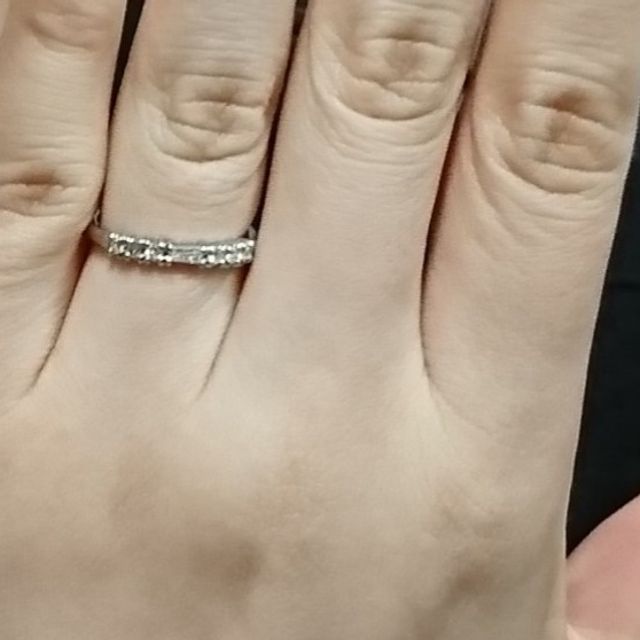 【ADAM(アダン)の口コミ】 指輪のデザインは高級ブランドの既製品をモチーフにしました。しかし母の…