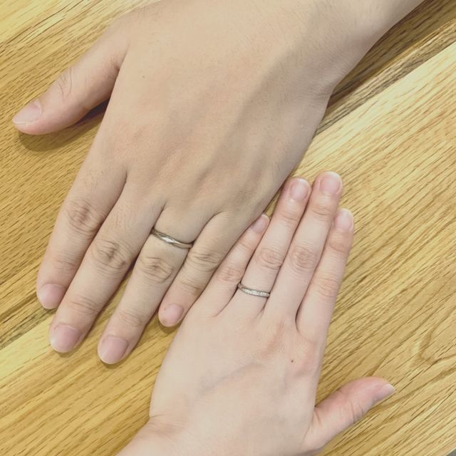 【俄(にわか)の口コミ】 価格が予算内でデザインが自分好みの指輪が見つかりました。店頭で気にな…