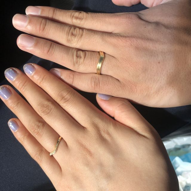 【アイプリモ(I-PRIMO)の口コミ】 肌がイエローベースなので、ゴールドの指輪を探していました。カタチは指…