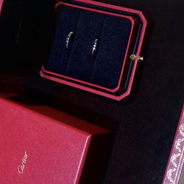 【カルティエ(Cartier)の口コミ】 女性の憧れであるCartierで買うと決めていました。外資ではありますが、さ…