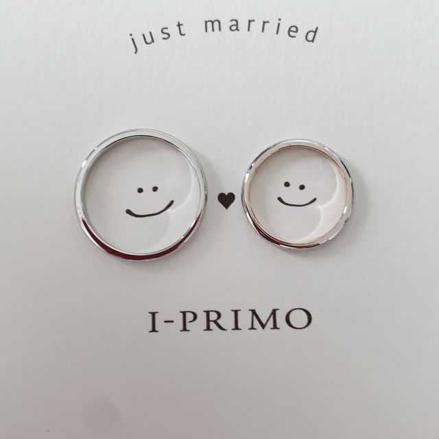 【アイプリモ(I-PRIMO)の口コミ】 デザインと価格で決めました。
夫婦がそれぞれ好きな指輪を選べて、
ペア…